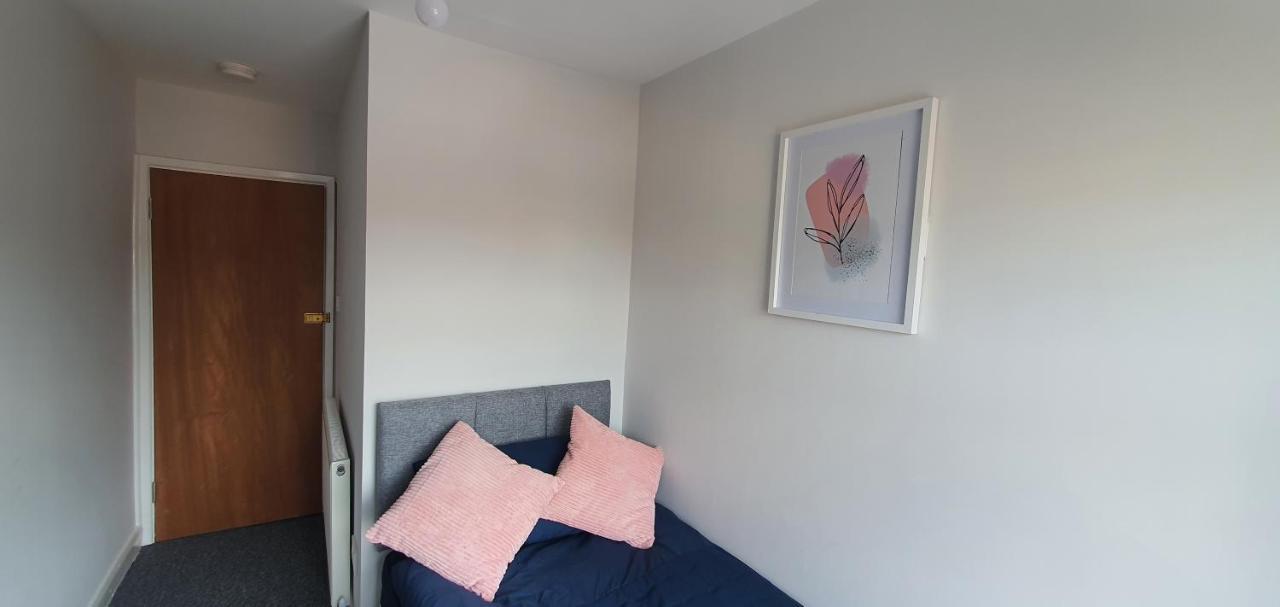 Stoke City House Apartment Etruria Екстериор снимка