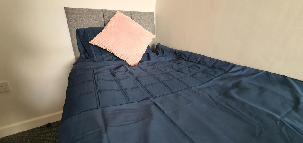 Stoke City House Apartment Etruria Екстериор снимка